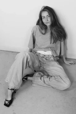 BYLOTTE Studios T-shirt - Hailey Tee - Grey Melange