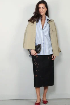 Closed Blouse - Oversize Shirt - Cornflower Blue