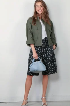 Closed Jacket - Cropped field - Matcha Green