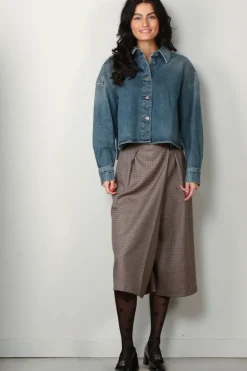 Closed Blouse - C94366 - 18R-3W - Mid blue