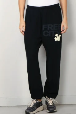 FREE CITY Jogging - Superyumm OG freecityletsgo - Deepspace cream
