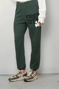 FREE CITY Jogging - Superfluff Lux OG - Bush Cream