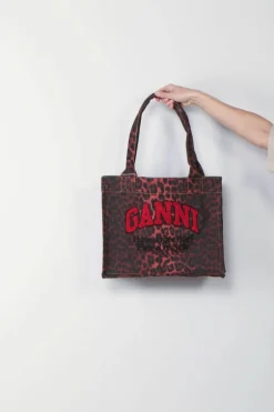 Ganni Tas - Large Easy Shopper Print Leo - Racing Red