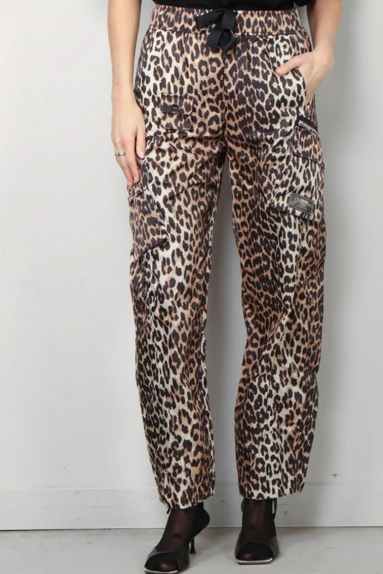 Ganni Broek - Duchesse Nylon Cargo Pants - Leopard