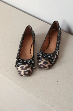 Ganni Ballerina - Eyelets Bow Satin Print - Leopard