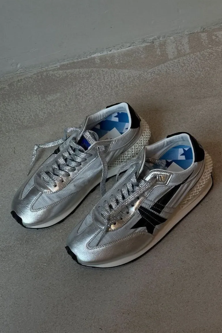 Golden Goose Sneakers - Marathon Sneakers - Silver/Black