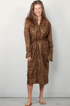 6397 Jurk - Collarless Shirtdress - Leopard