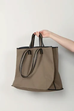 Kassl Editions Tas - Tote Canvas - Green Sage / Oil Black
