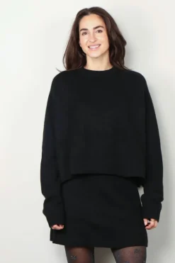 Lisa Yang Trui - Karine - Black