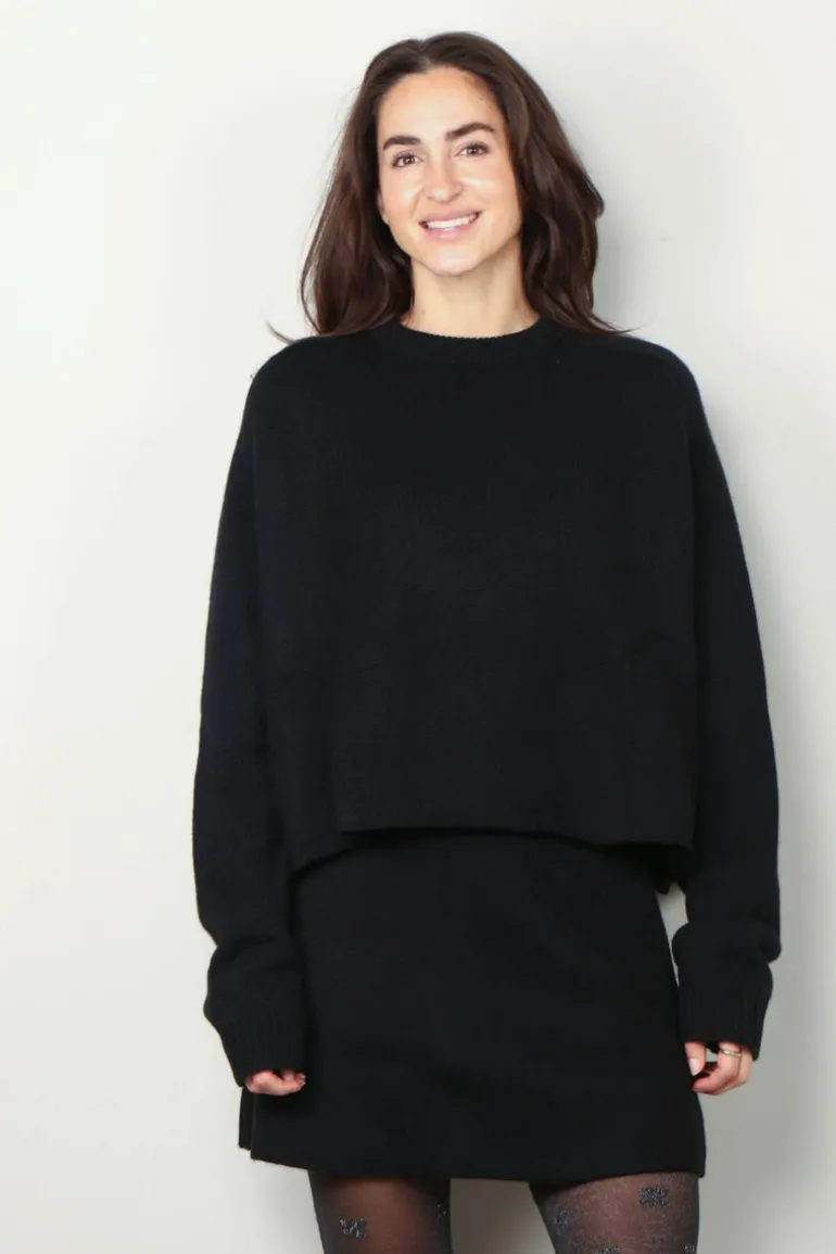 Lisa Yang Trui - Karine - Black