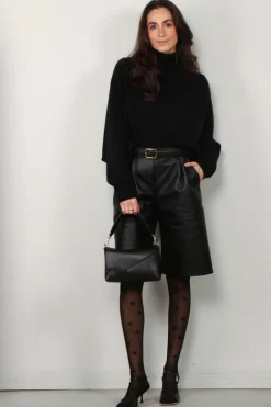 Lisa Yang Trui - Cathie - Black