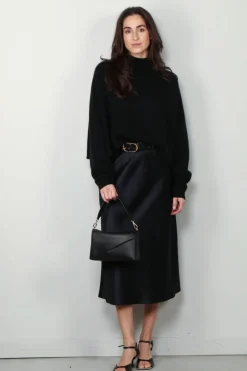 Lisa Yang Trui - Cathie - Black