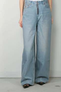 Lois Broek - Akira - Vintage Dirty