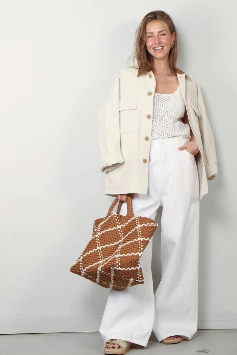 Lois Broek - Paloma - White