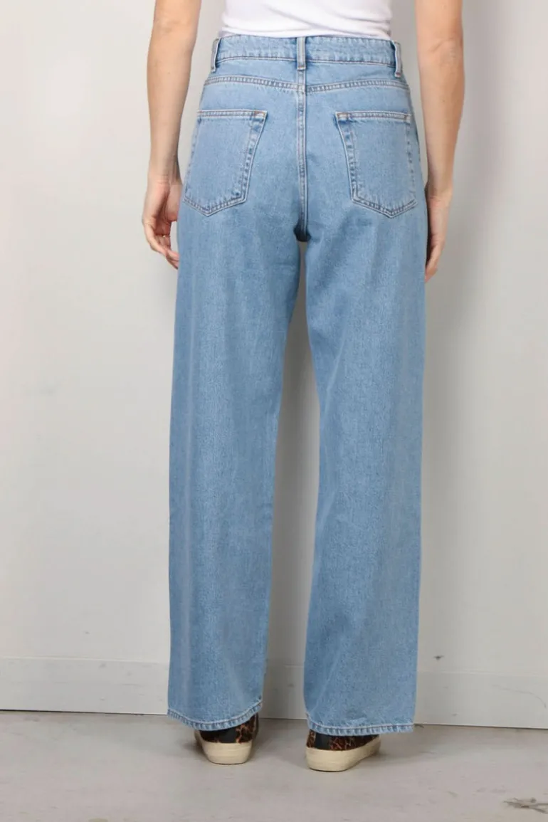 RÓHE Jeans - Low Waist Wide Leg Denim - Denim Blue