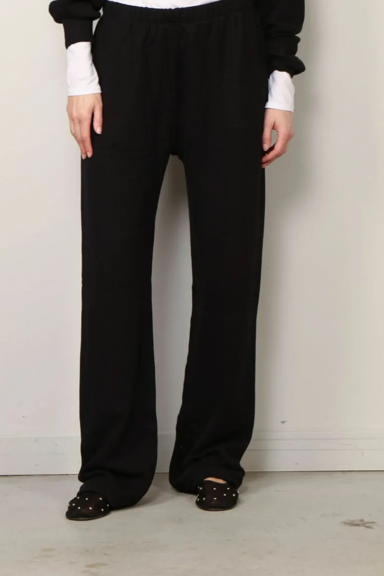 Éterne Broek - Straight Leg Sweatpant - Black