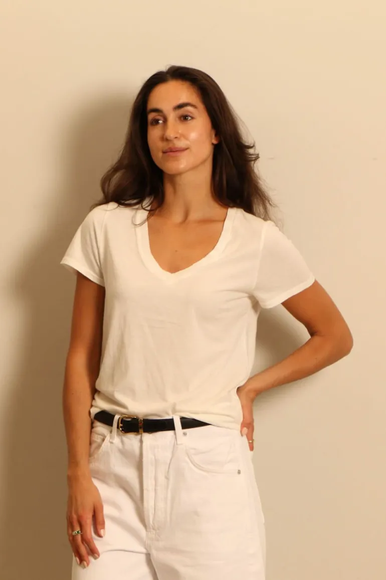 Éterne T-shirt - V Neck T - Ivory
