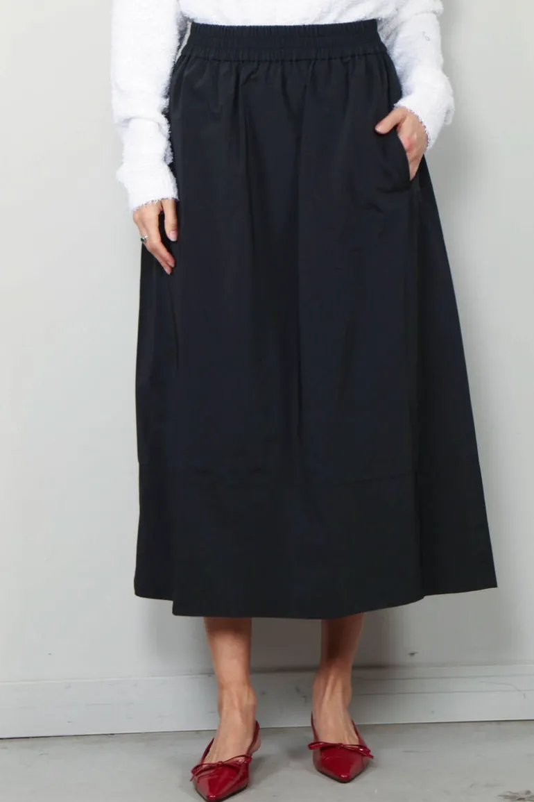 Tibi Rok - Nylon Pull On Full Skirt - Black