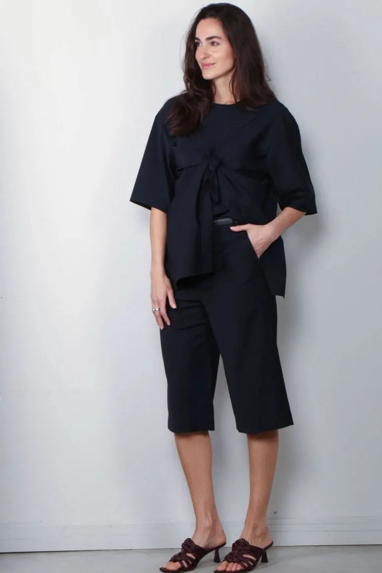 Tibi Top - Tropical Wool Tie Front T-Shirt - Navy