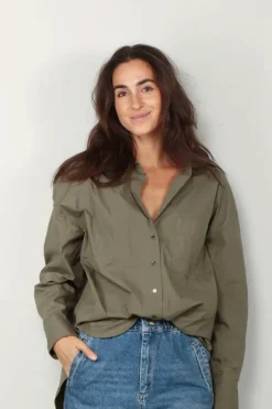 Xirena Blouse - X5AVC006 Sydney - Army green